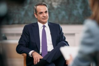 «Πολεμικές» ενισχύσεις στη Ν.Δ.